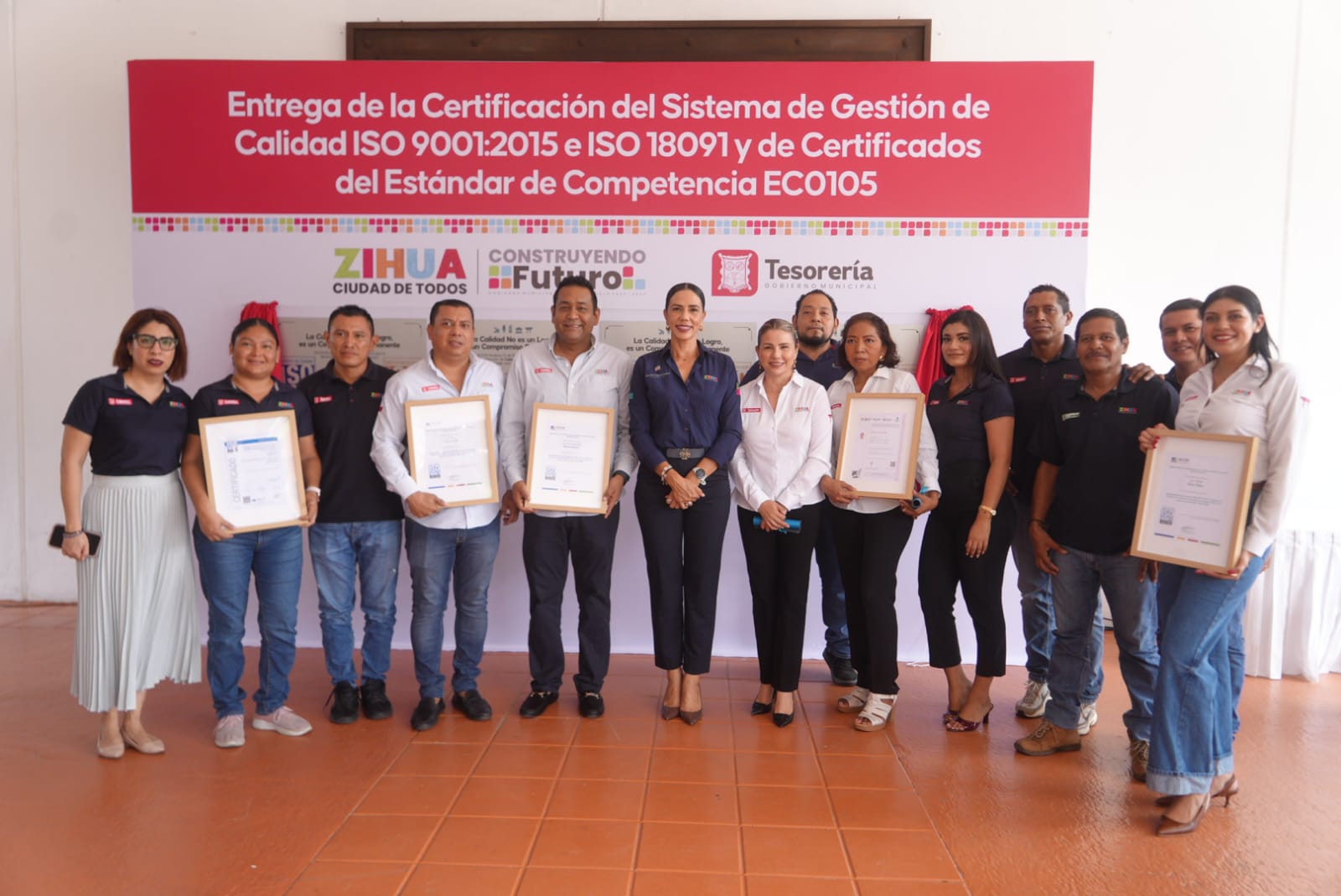 Recibe Liz Tapia Certificación de Norma ISO 9001:2025 del Sistema de Gestión de Calidad del Gobierno de Zihuatanejo