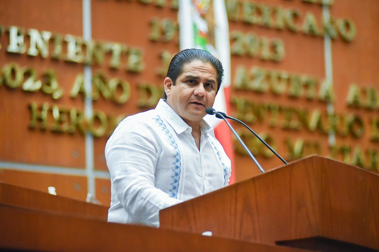 Llama el diputado Badillo a consolidar el Congreso de Guerrero como un ente fuerte, moderno y humano