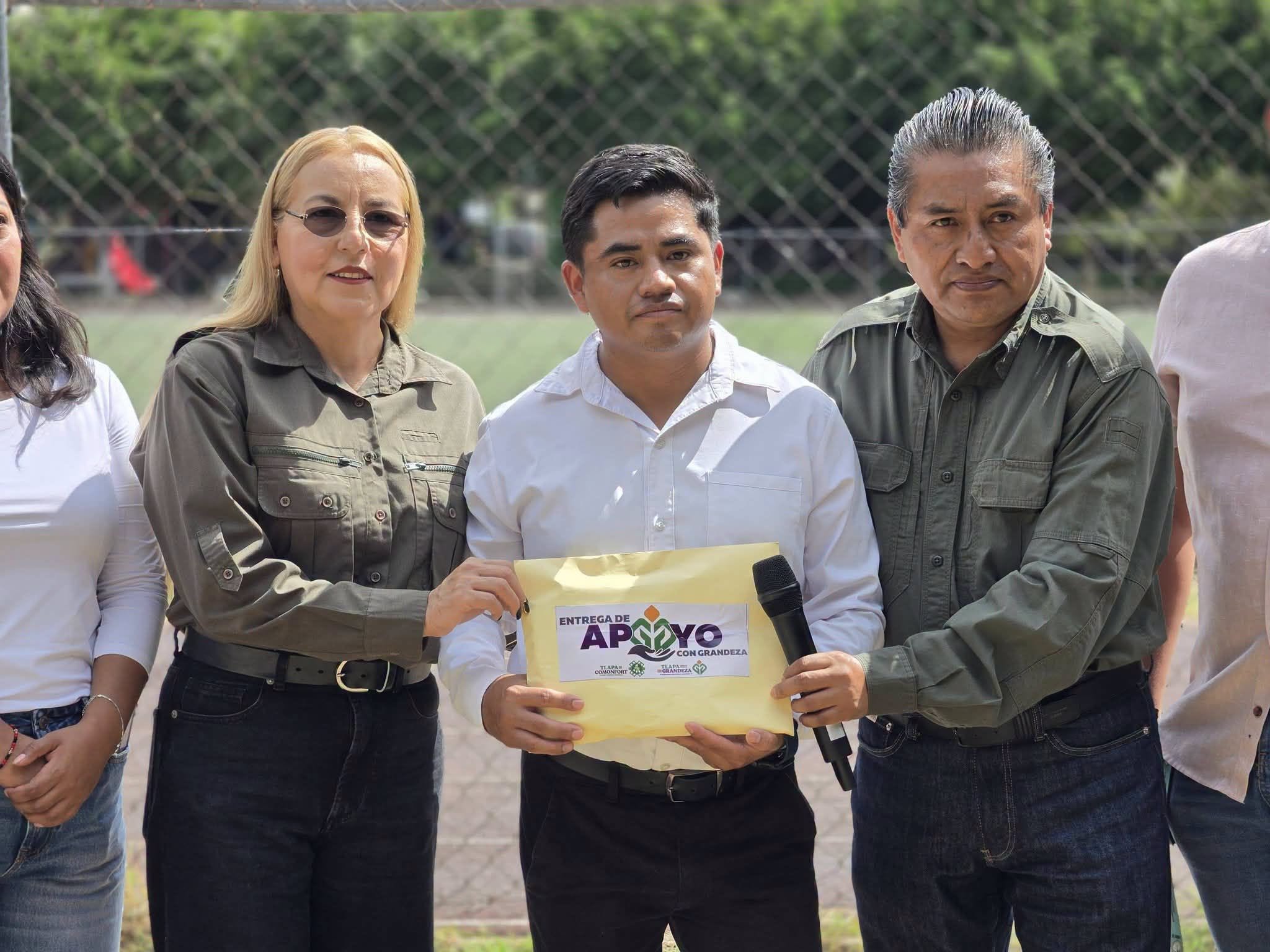 Tras gestionar extensiones de Derecho y Enfermería de la UAGro, Gilberto Solano anuncia construcción de instalaciones en Tlapa