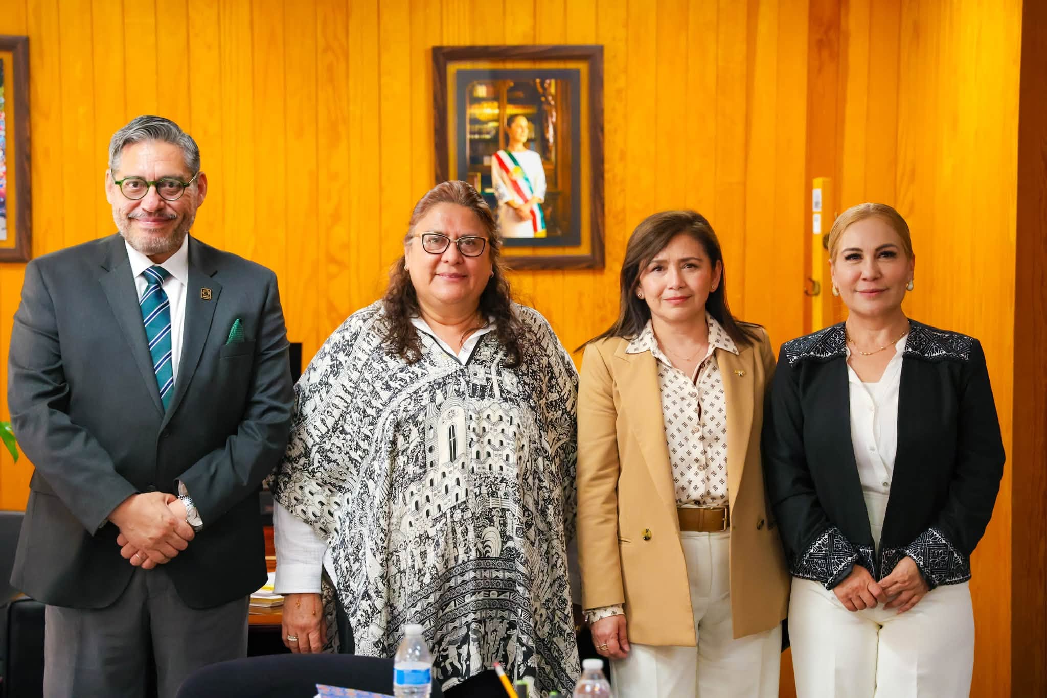Gestiona rectora de la UAGro recursos ante la Cámara de Diputados
