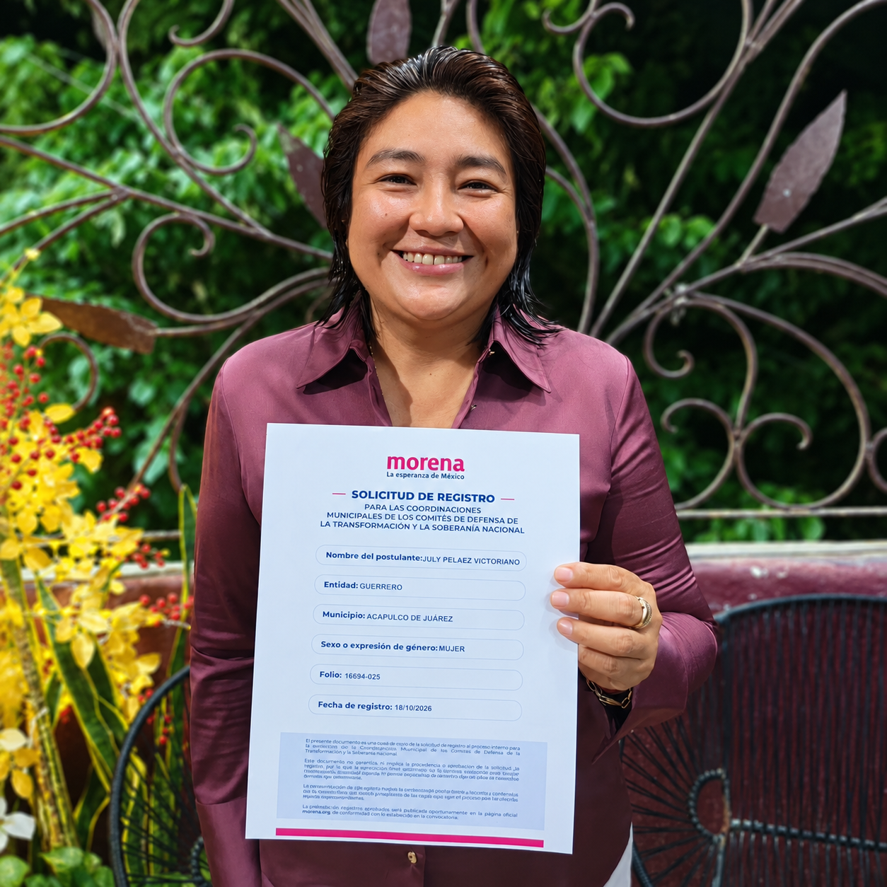 Se inscribe July Peláez para coordinadora en Acapulco; busca abrir espacios LGBT+