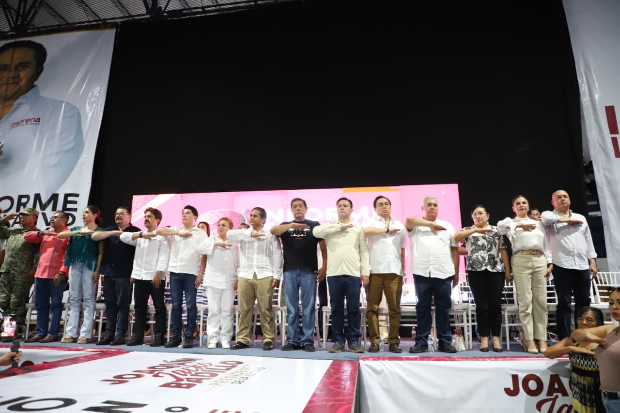 Respaldado por diversos sectores, ride Joaquín Badillo su 2do informe legislativo en Acapulco
